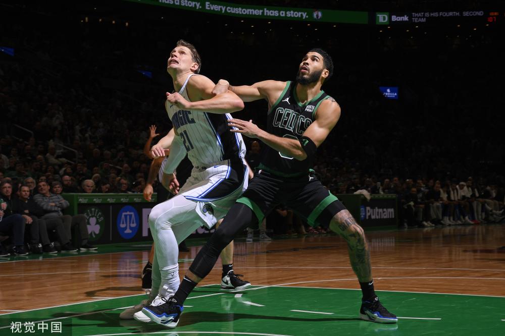 速的短传突 速的短传突