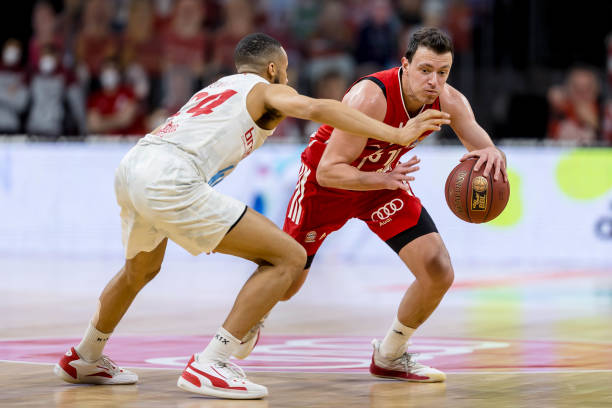 进攻的协调 进攻的协调