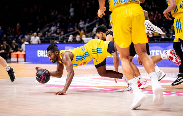 从战术层面 从战术层面