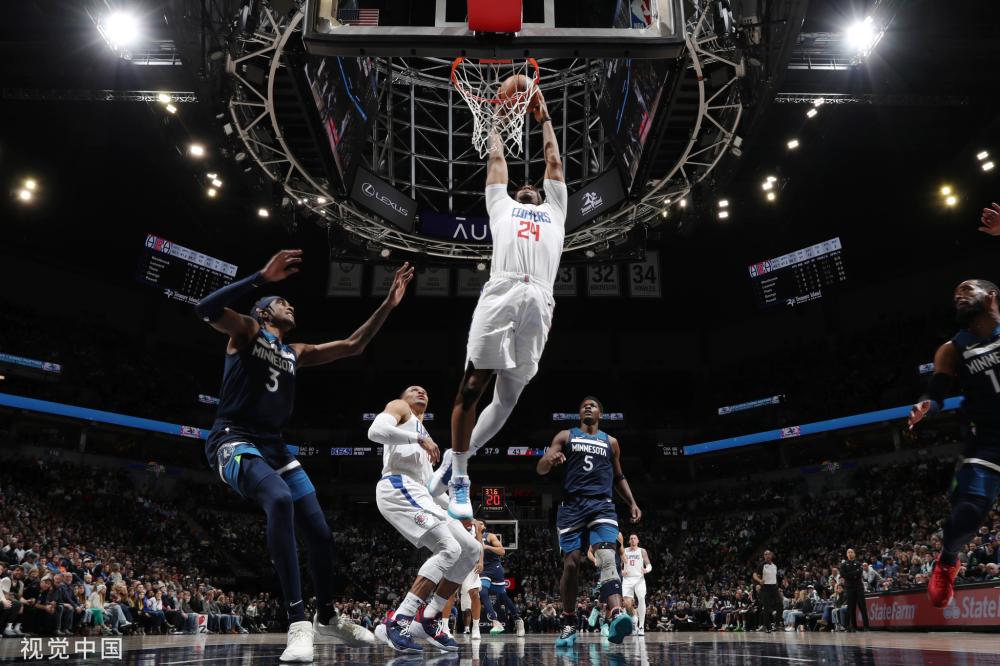 同样的犯规 同样的犯规