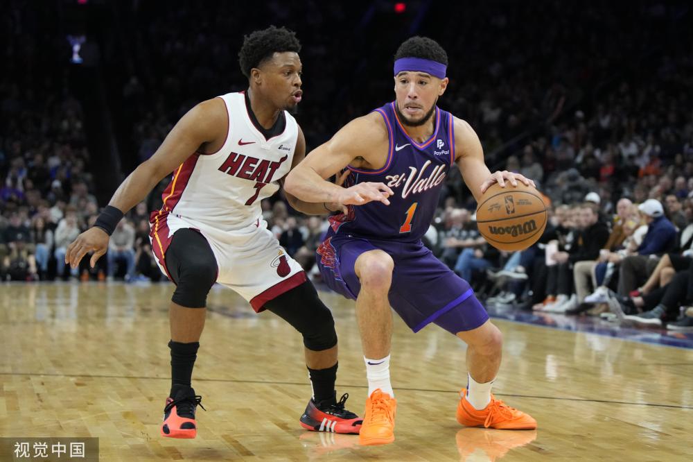 刘国梁指导 刘国梁指导